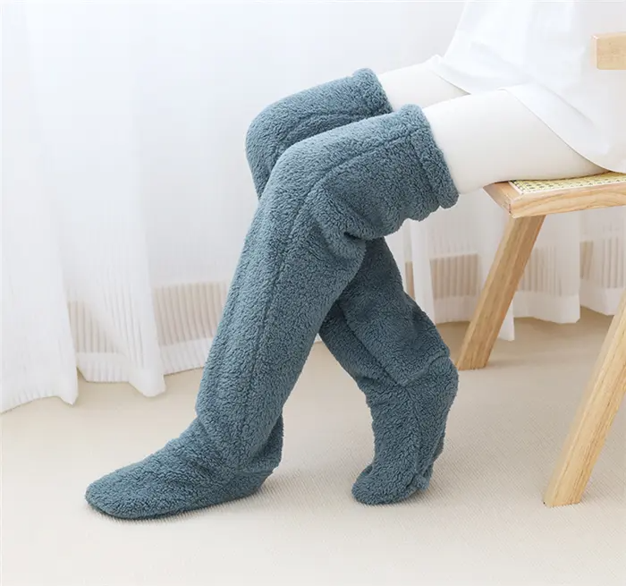 MEDIAS PELUCHE